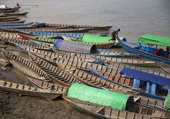 GDeichmann_Myanmar_SpiderWomen_1540566